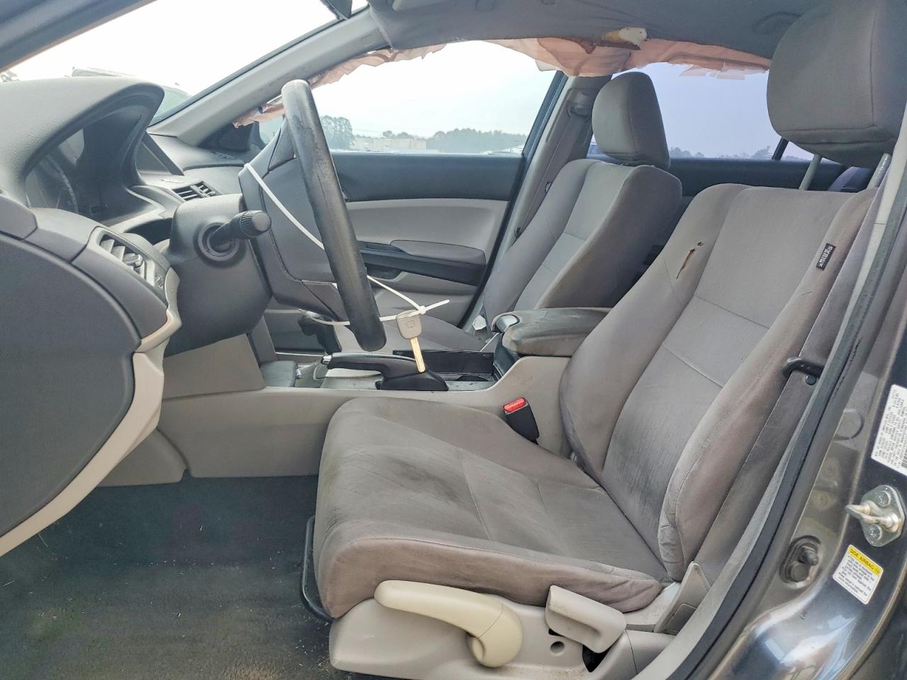 2012 HONDA ACCORD LX photo 7