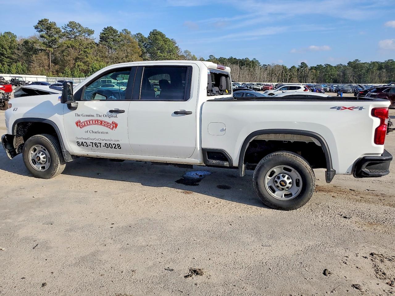 2023 CHEVROLET SILVERADO K2500 HEAVY DUTY photo 2