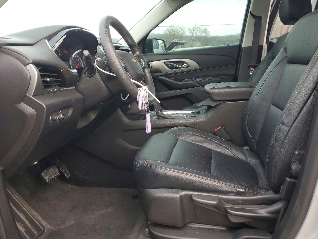 2019 CHEVROLET TRAVERSE LS photo 7