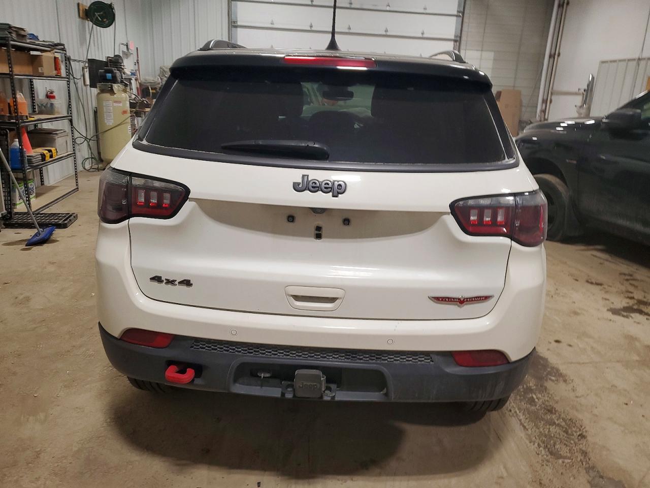 2021 JEEP COMPASS TRAILHAWK photo 6