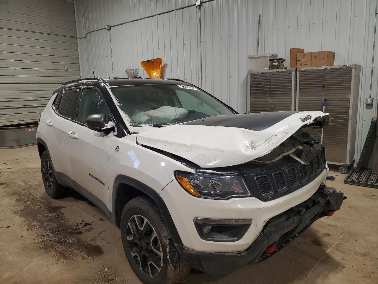 2021 JEEP COMPASS TRAILHAWK photo 4