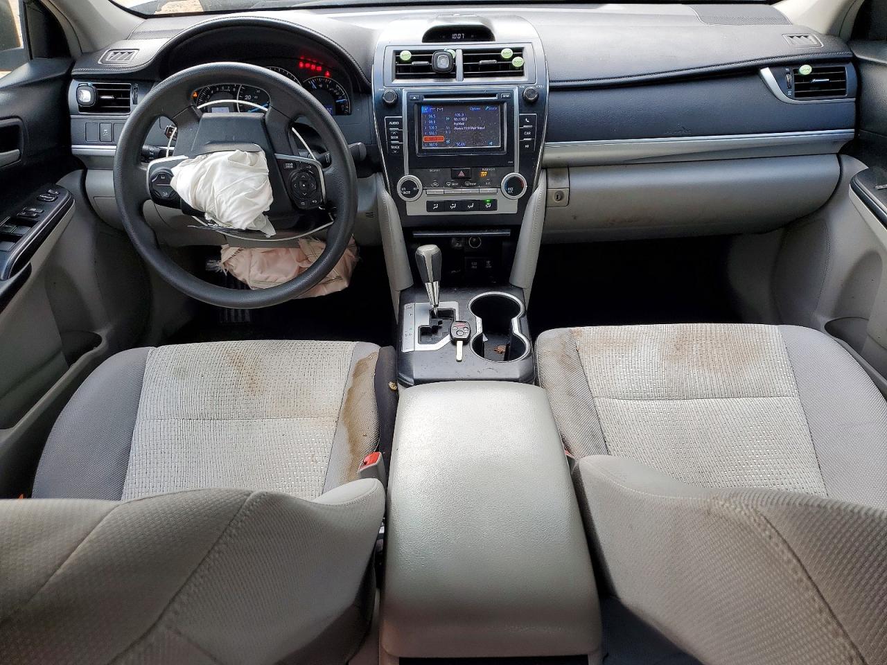 2012 TOYOTA CAMRY BASE photo 22