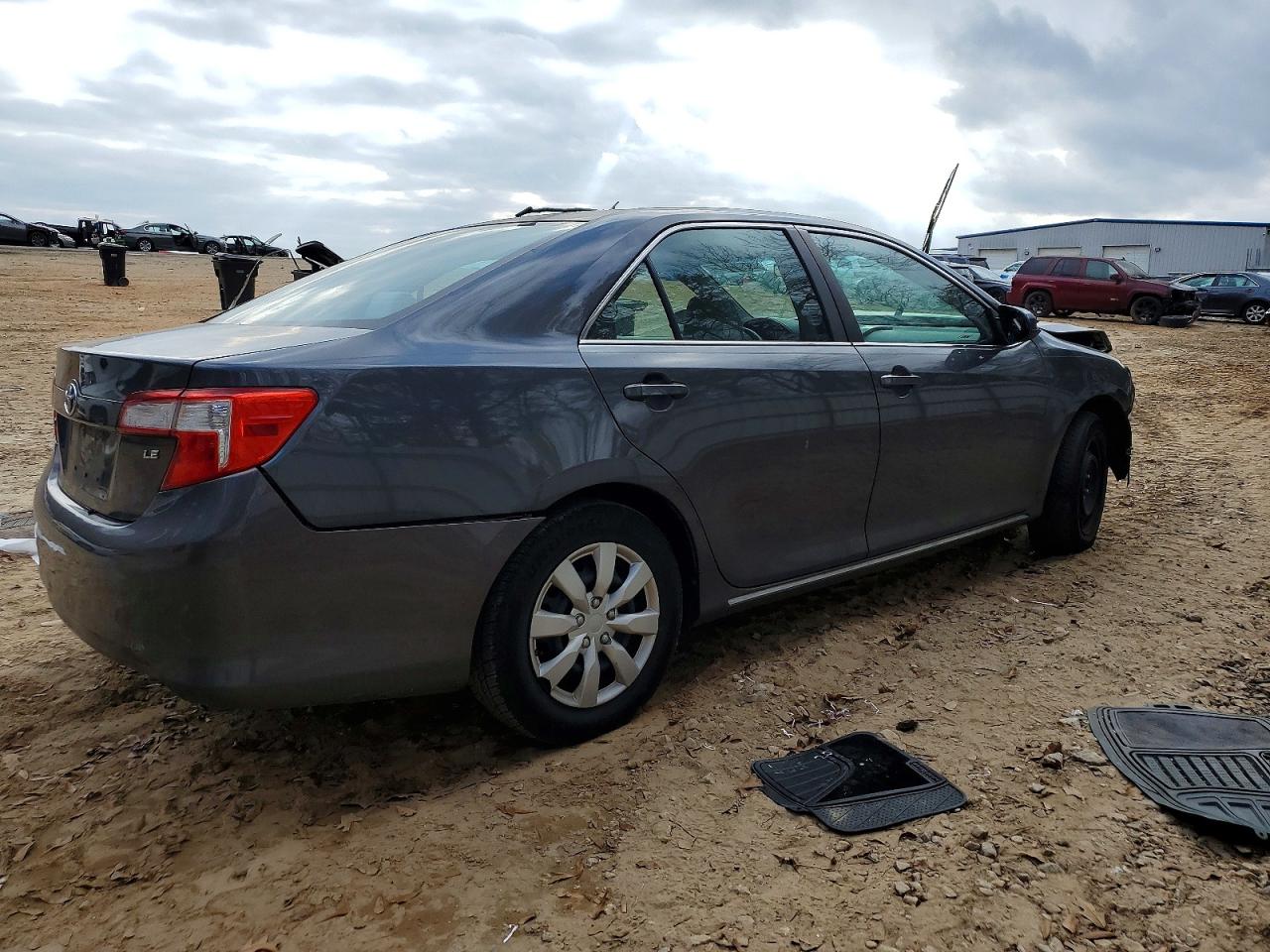 2012 TOYOTA CAMRY BASE photo 7