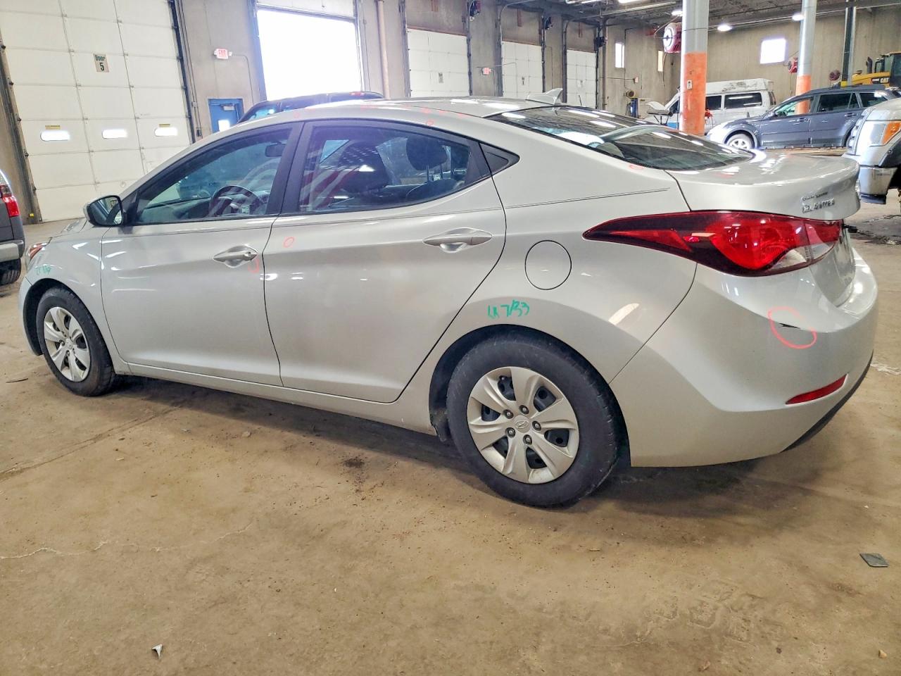 2016 HYUNDAI ELANTRA SE photo 2
