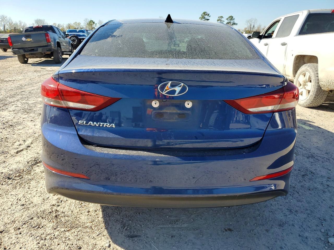 2018 HYUNDAI ELANTRA SEL photo 6