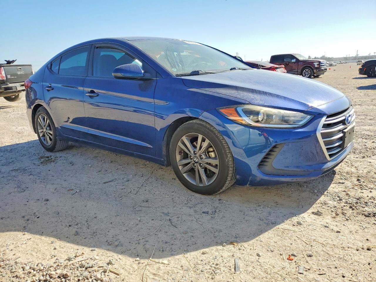 2018 HYUNDAI ELANTRA SEL photo 4