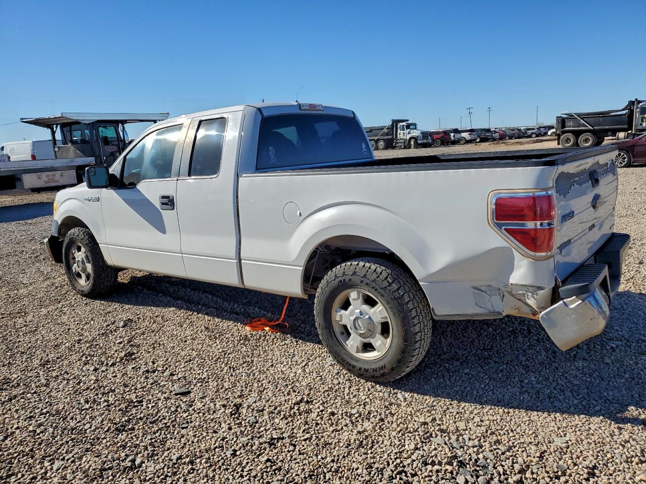 2013 FORD F150 SUPER CAB photo 2