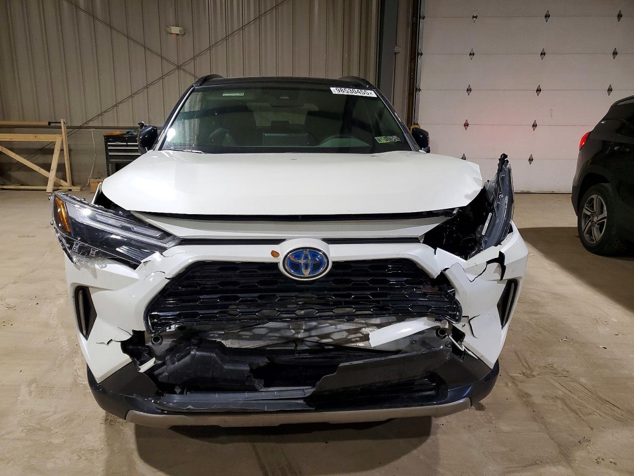 2022 TOYOTA RAV4 XSE photo 5