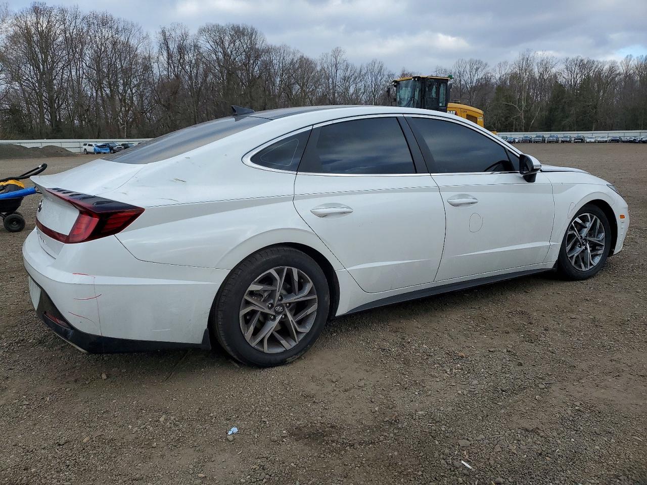 2020 HYUNDAI SONATA SEL photo 3