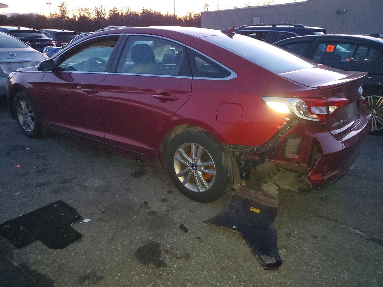 2016 HYUNDAI SONATA SE photo 2