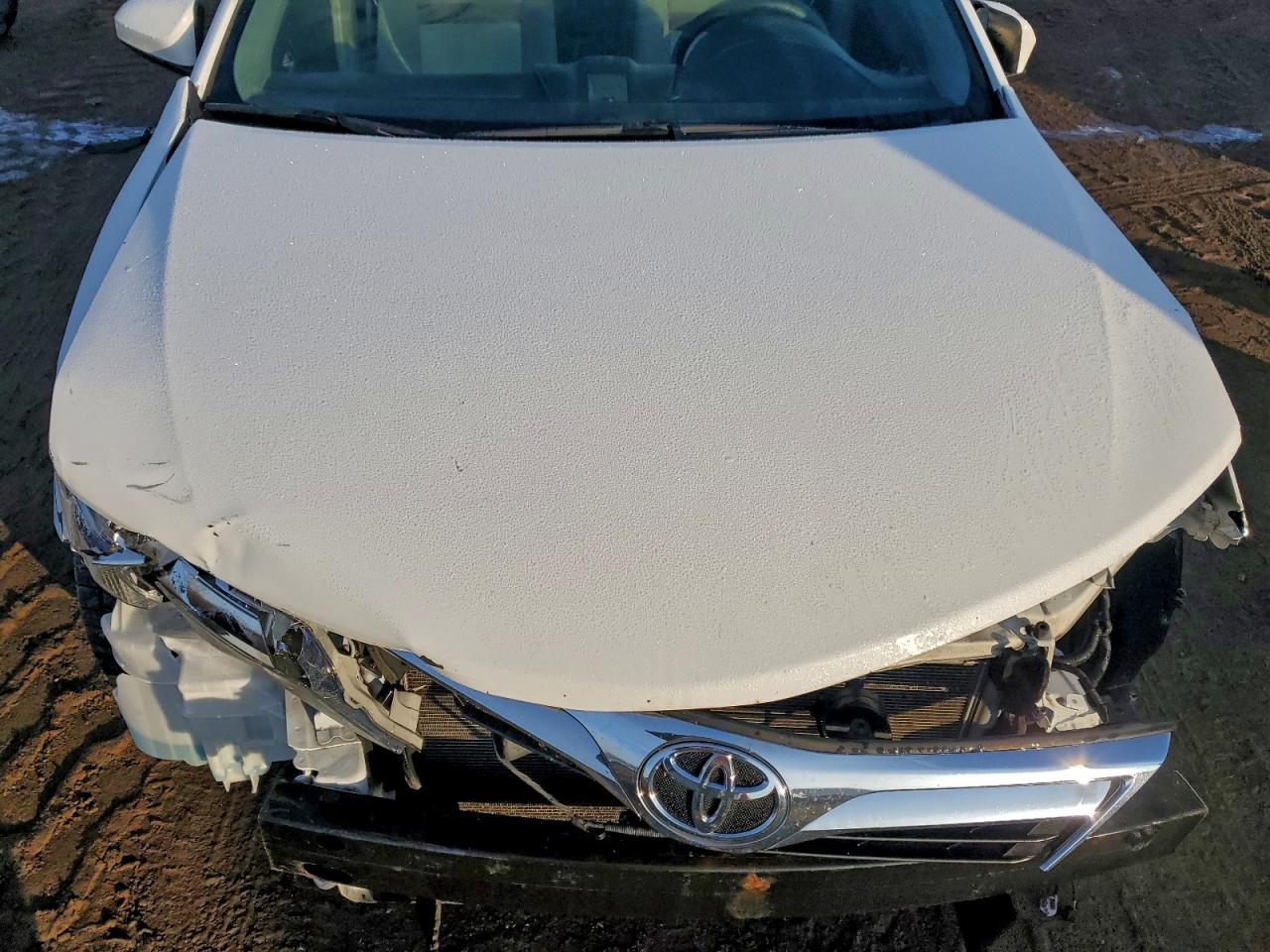 2013 TOYOTA CAMRY L photo 11