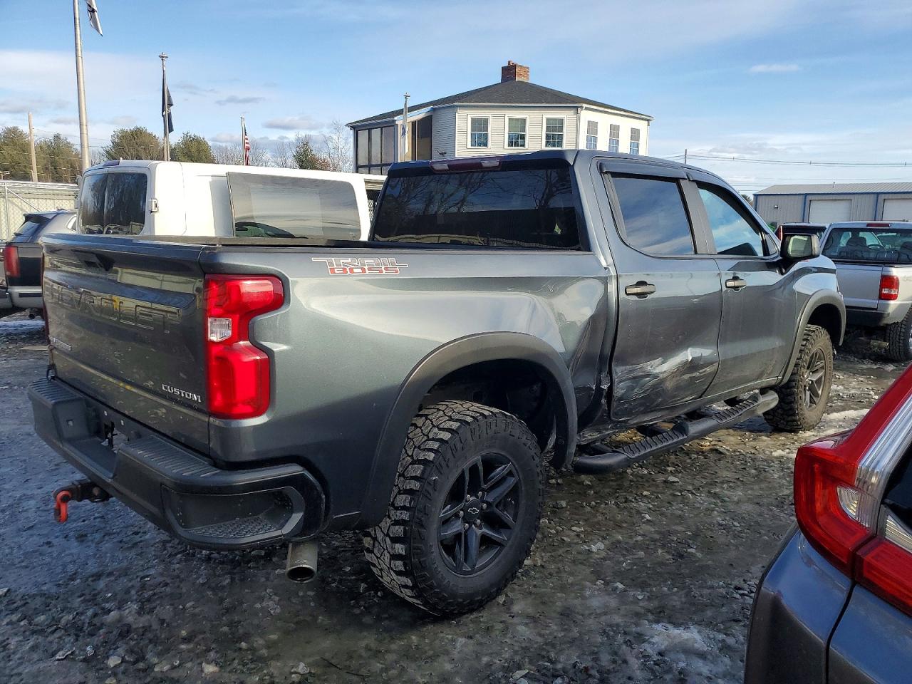 2019 CHEVROLET SILVERADO K1500 TRAIL BOSS CUSTOM photo 3
