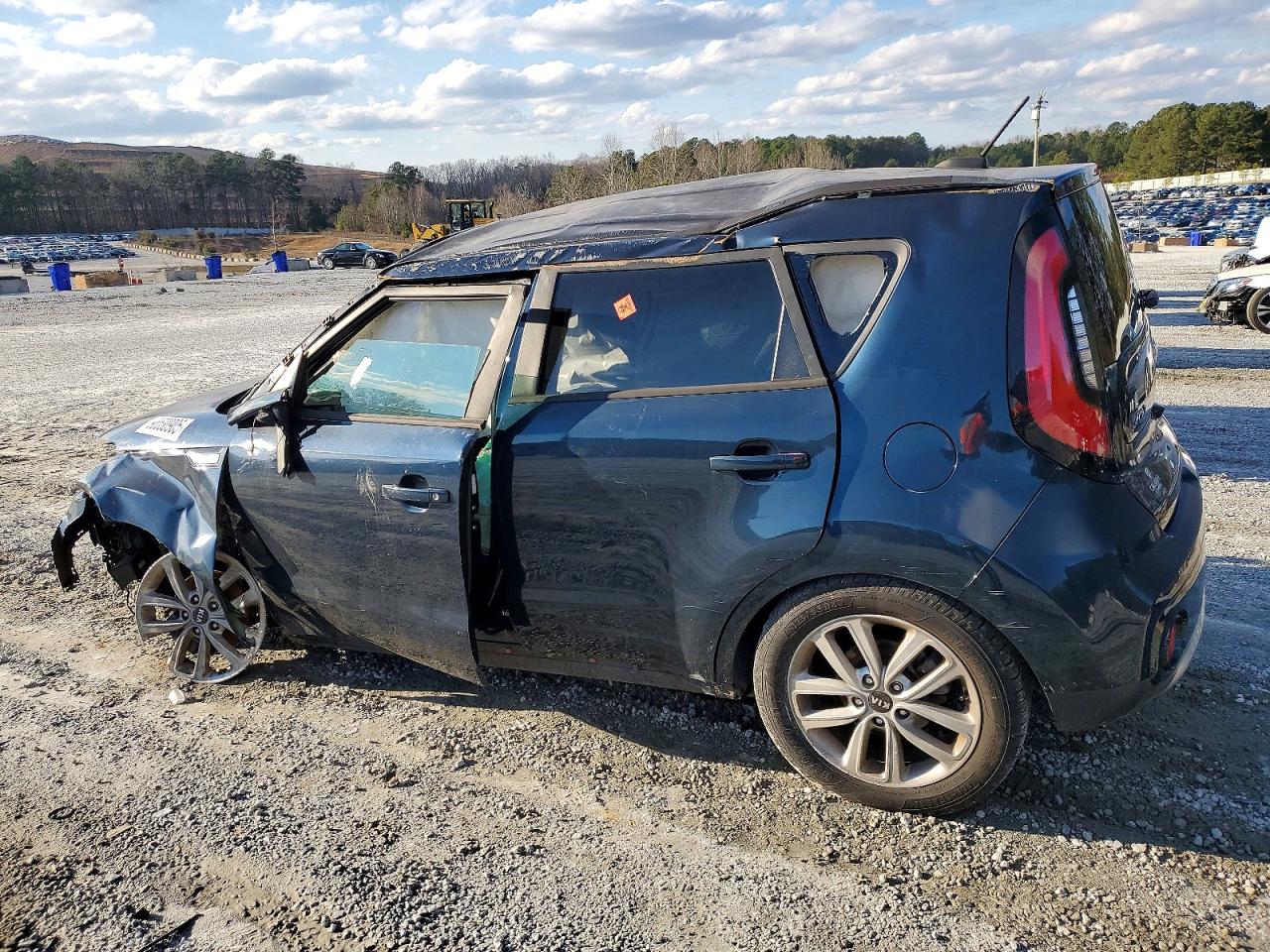 2017 KIA SOUL + photo 2