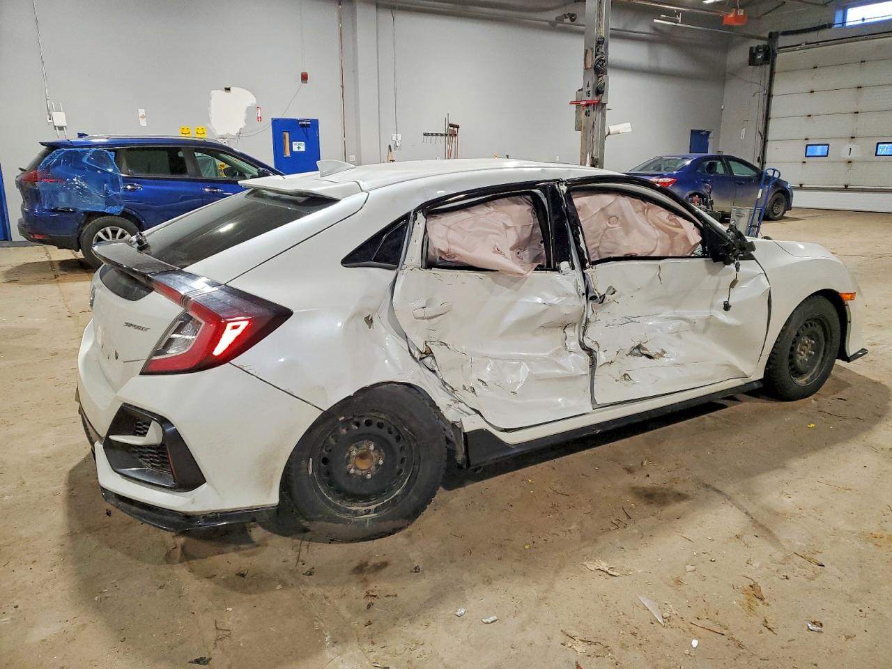 2020 HONDA CIVIC SPORT photo 3
