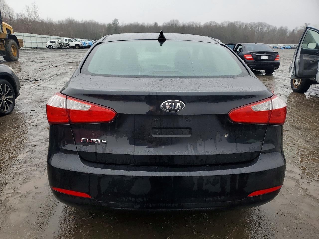2014 KIA FORTE LX photo 6