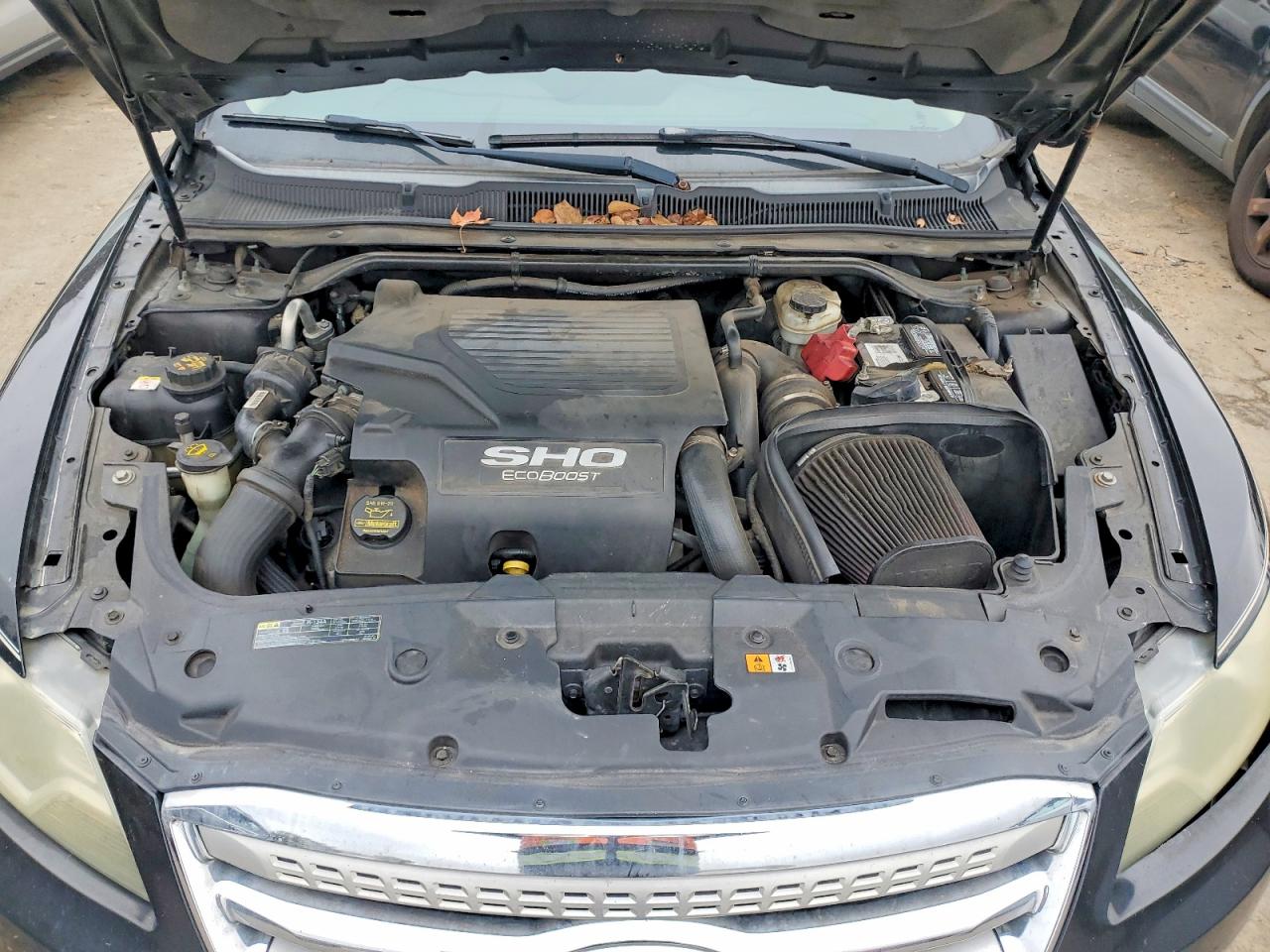 2010 FORD TAURUS SHO photo 21
