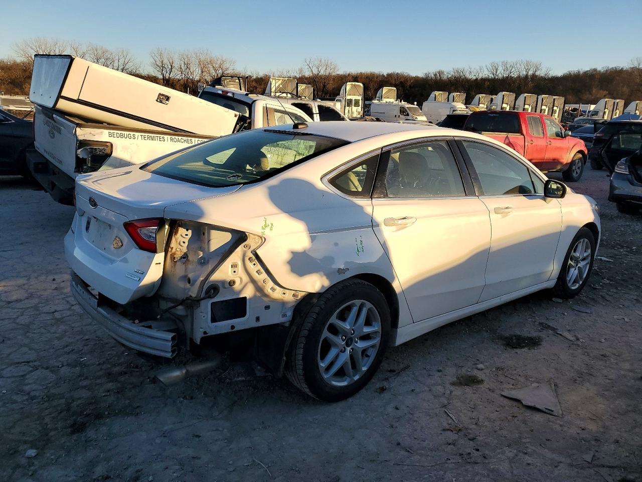 2014 FORD FUSION SE photo 3