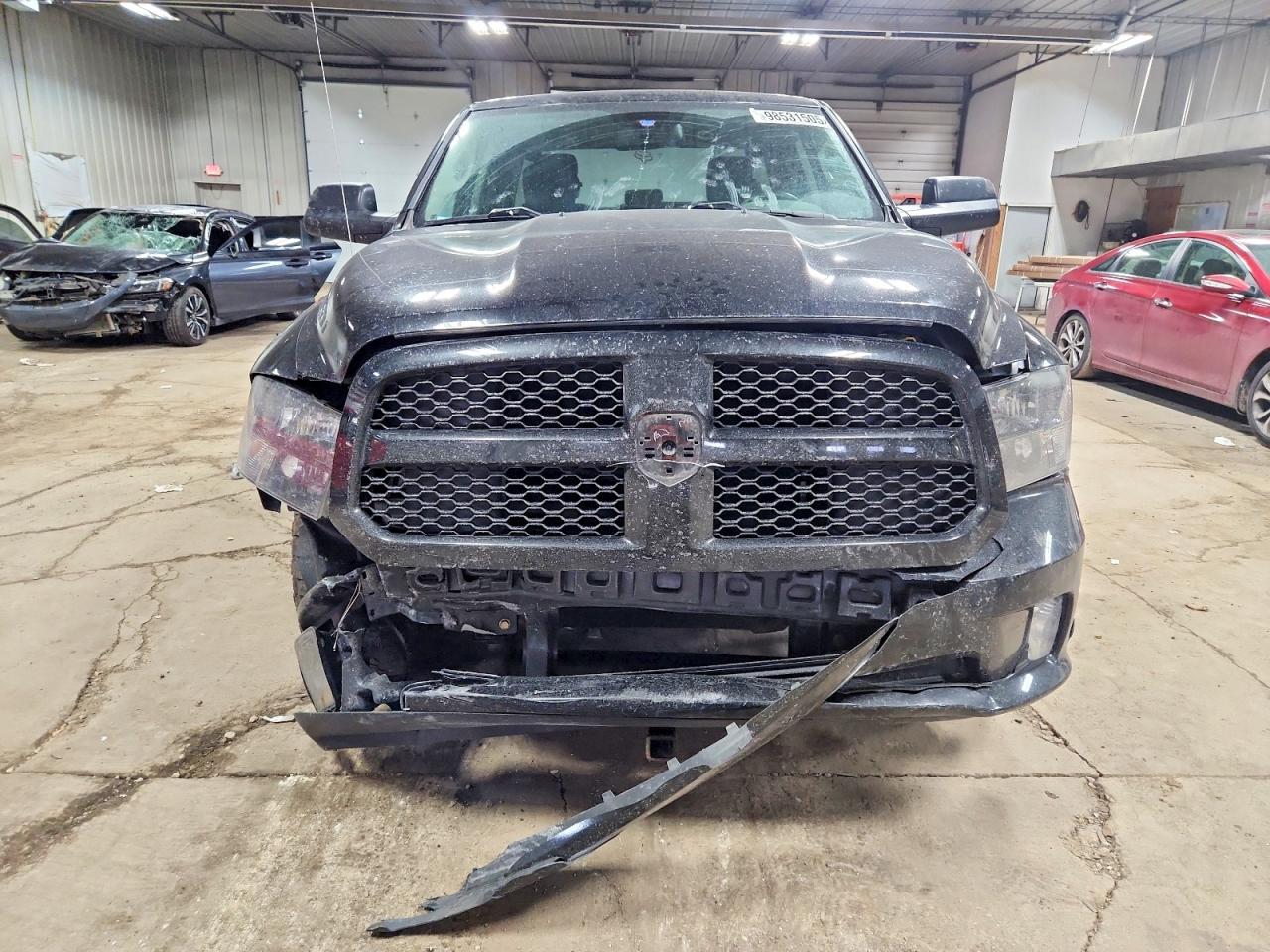 2016 RAM 1500 ST photo 5