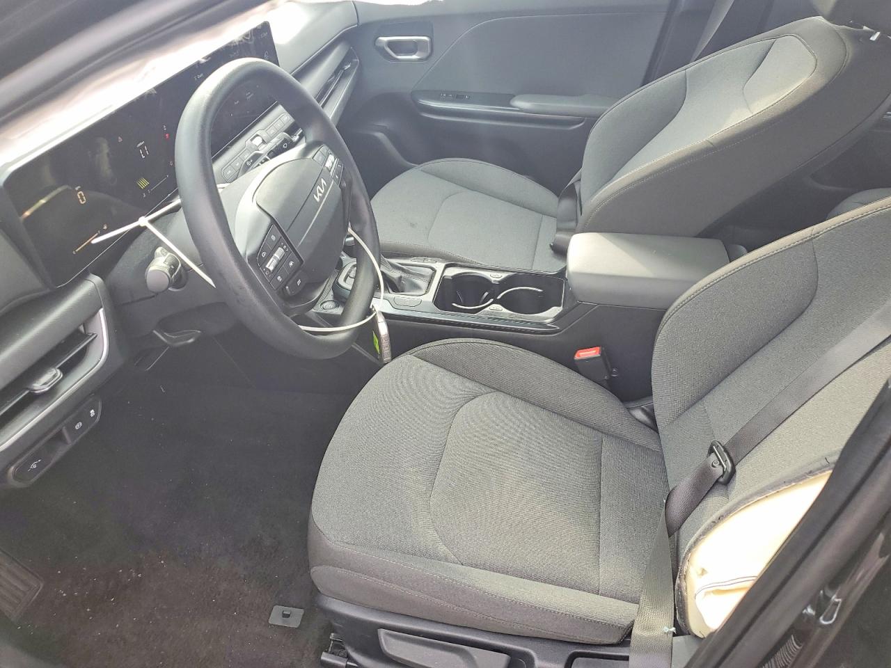 2025 KIA K4 LX photo 25