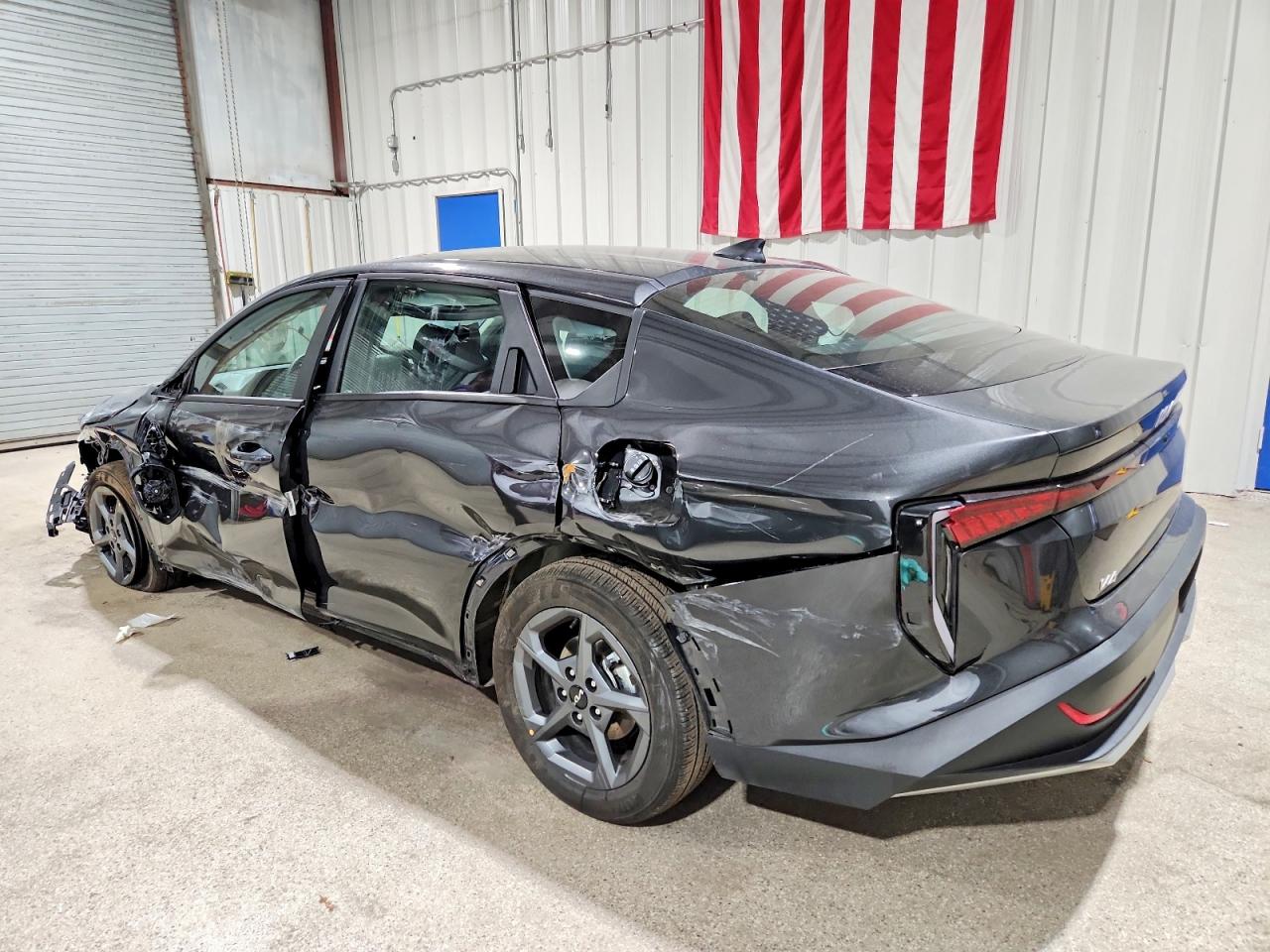2025 KIA K4 LX photo 5