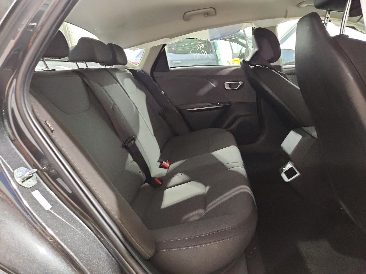 2025 KIA K4 LX photo 37