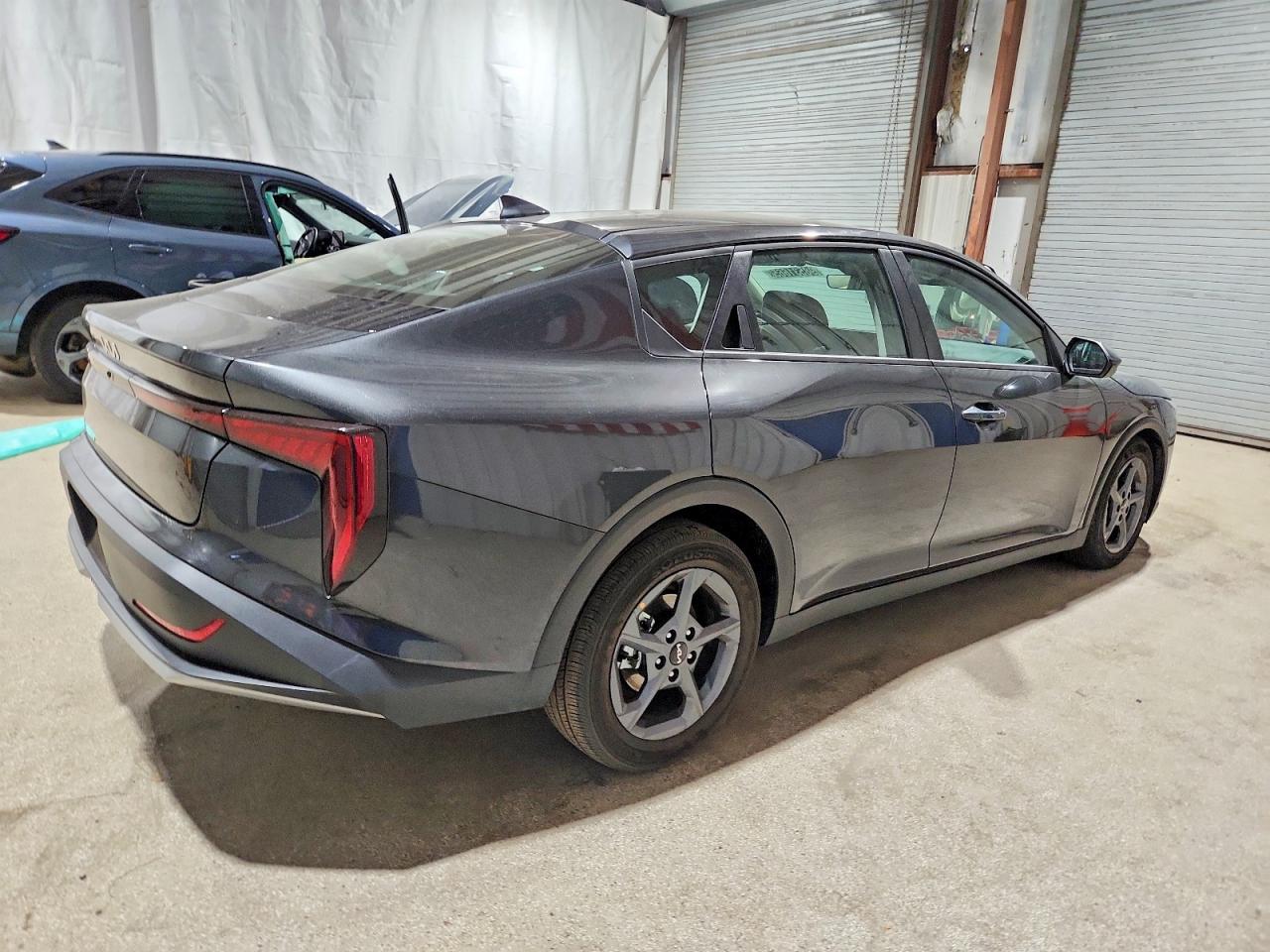2025 KIA K4 LX photo 9