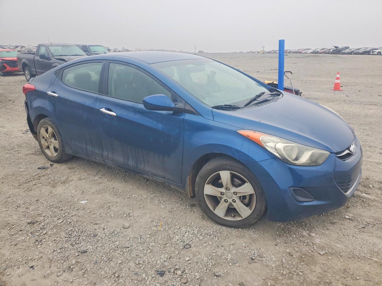2013 HYUNDAI ELANTRA GLS photo 4