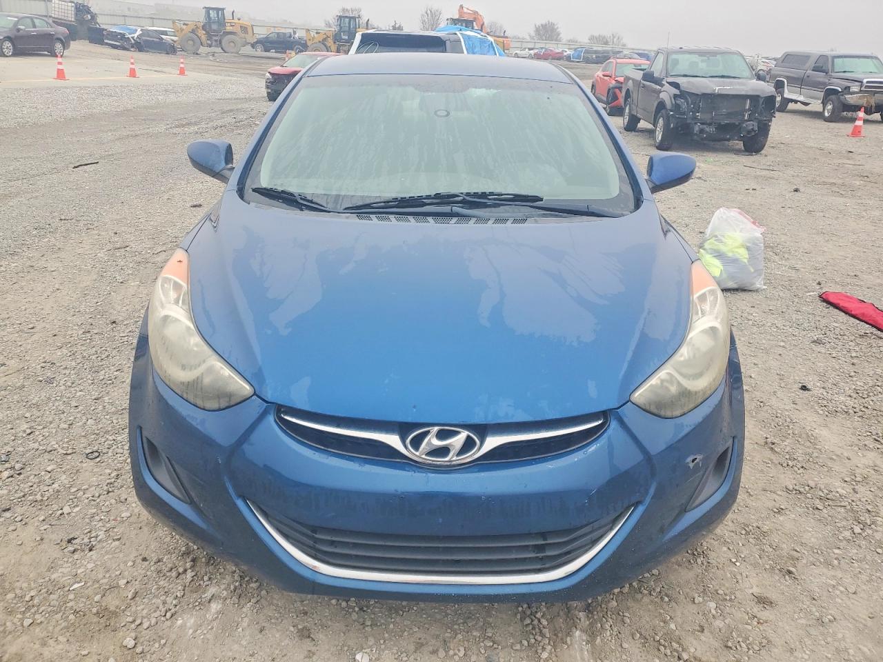 2013 HYUNDAI ELANTRA GLS photo 5