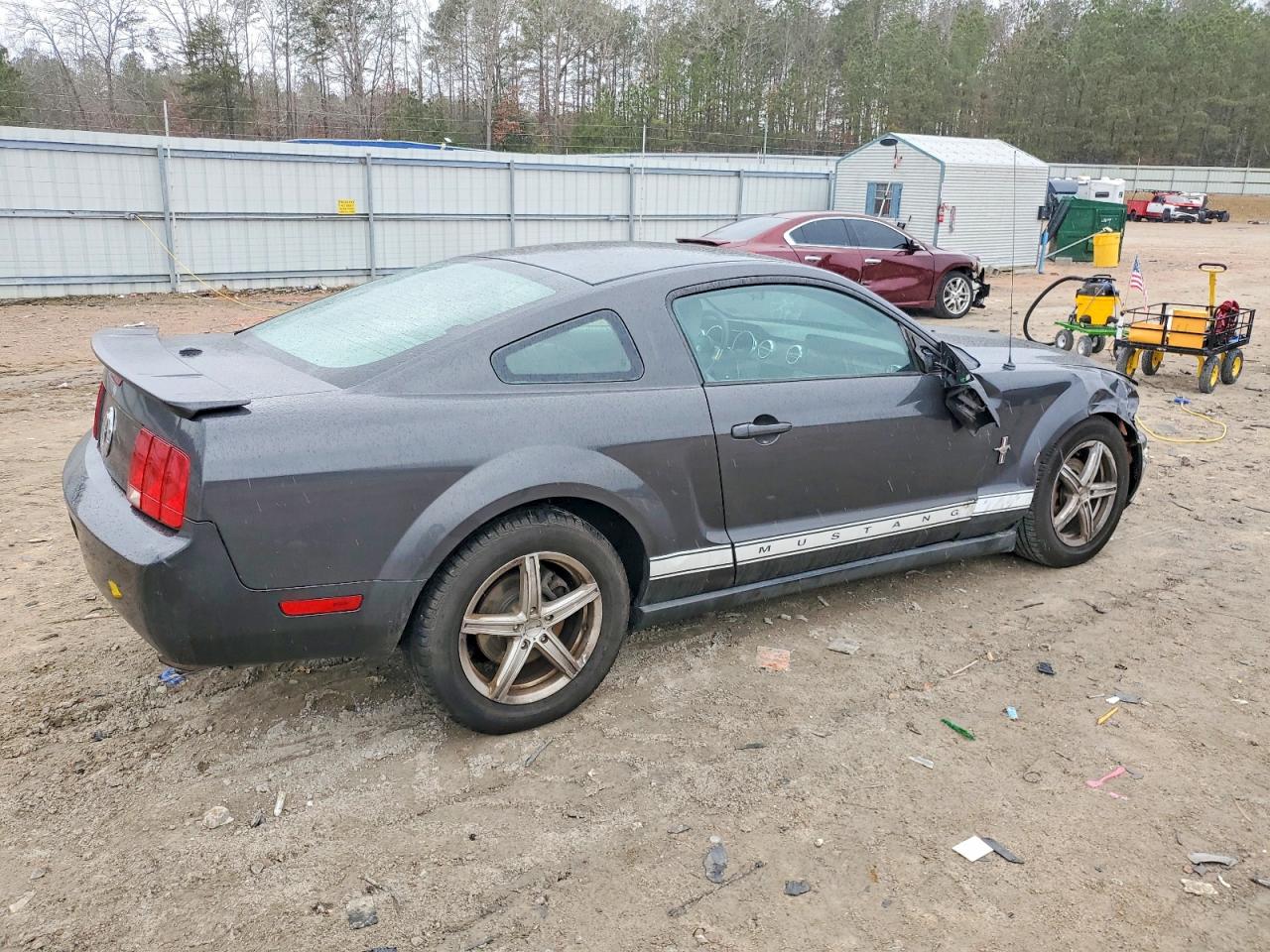 2007 FORD MUSTANG photo 3
