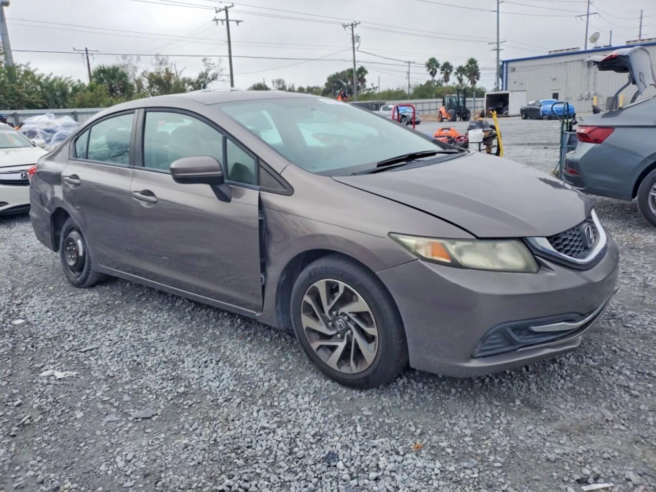 2013 HONDA CIVIC LX photo 7