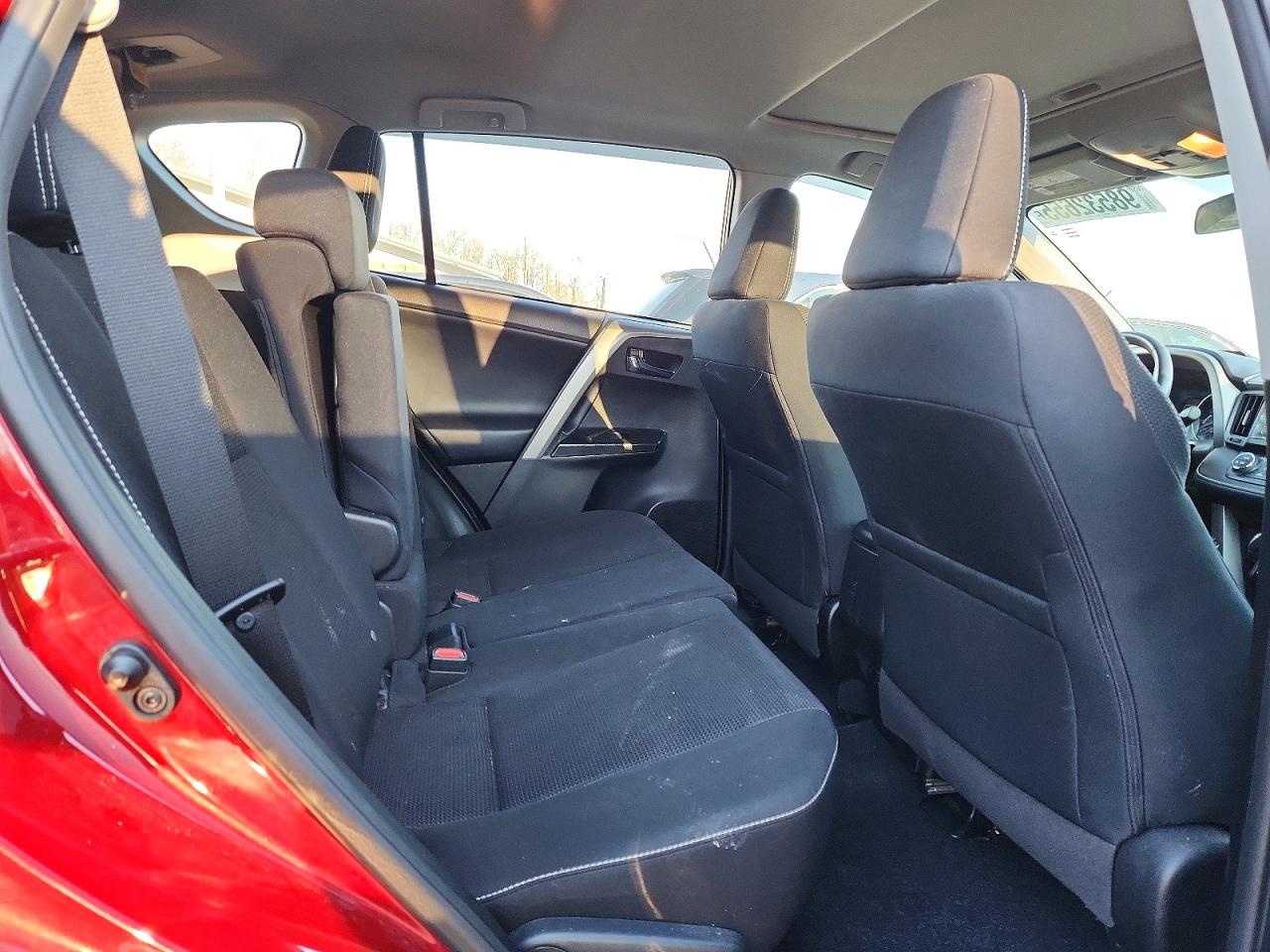 2018 TOYOTA RAV4 ADVENTURE photo 21