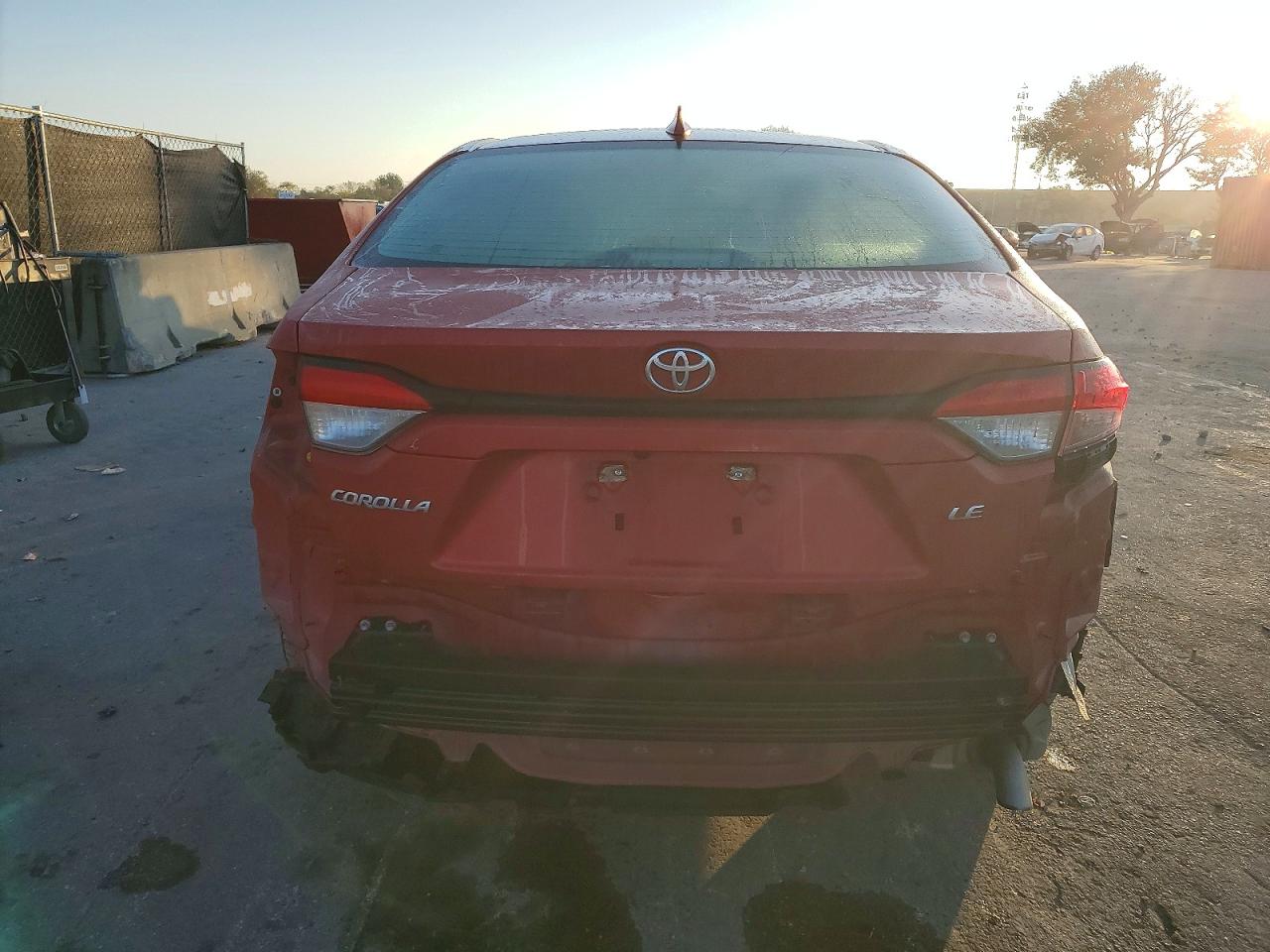 2020 TOYOTA COROLLA LE photo 6