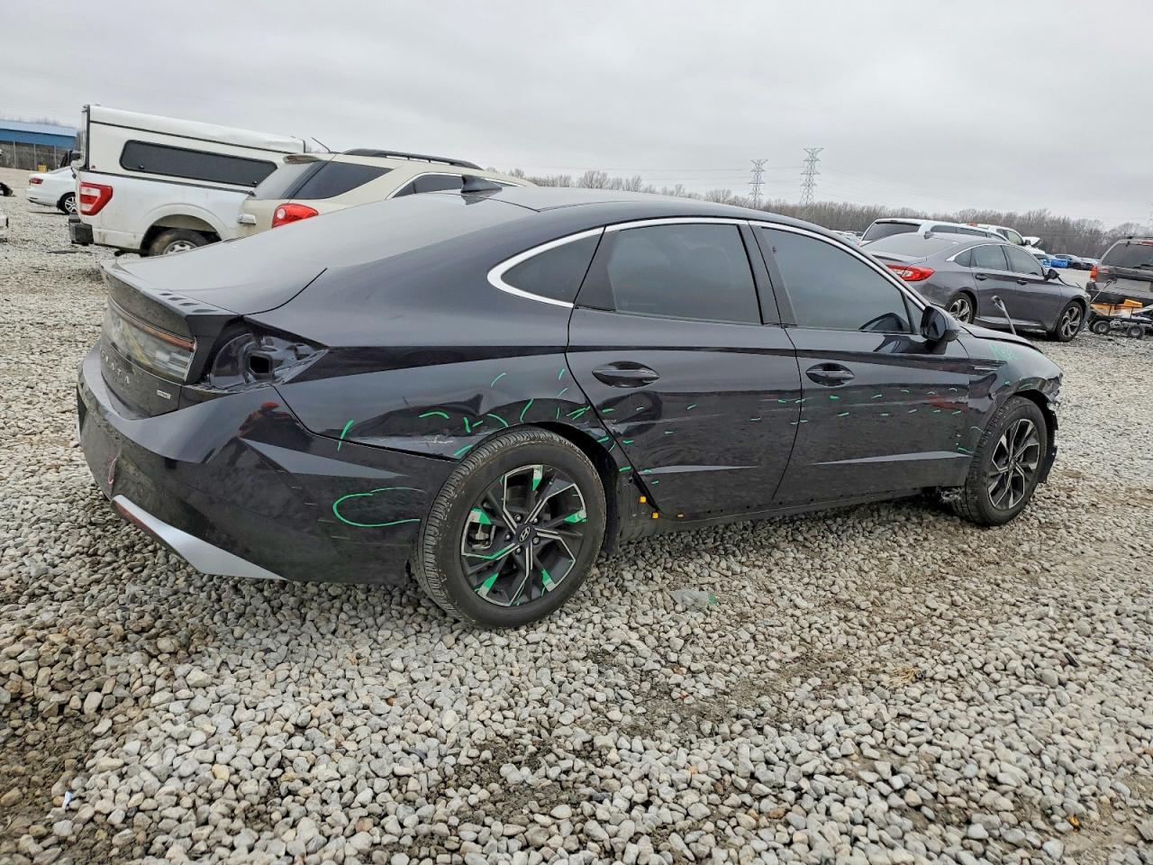 2025 HYUNDAI SONATA SEL photo 5