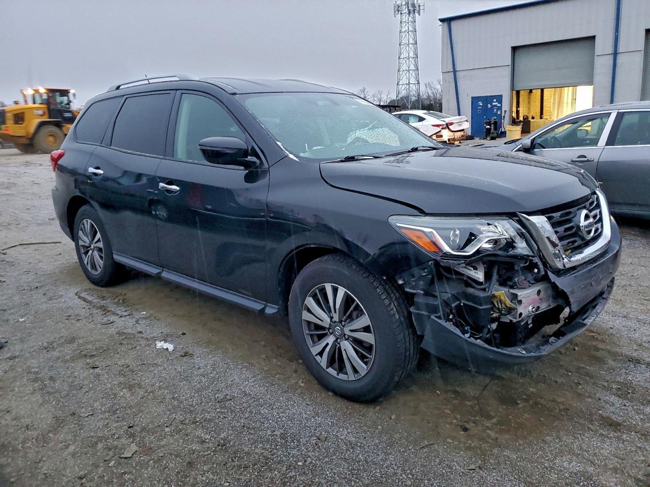 2017 NISSAN PATHFINDER S photo 4