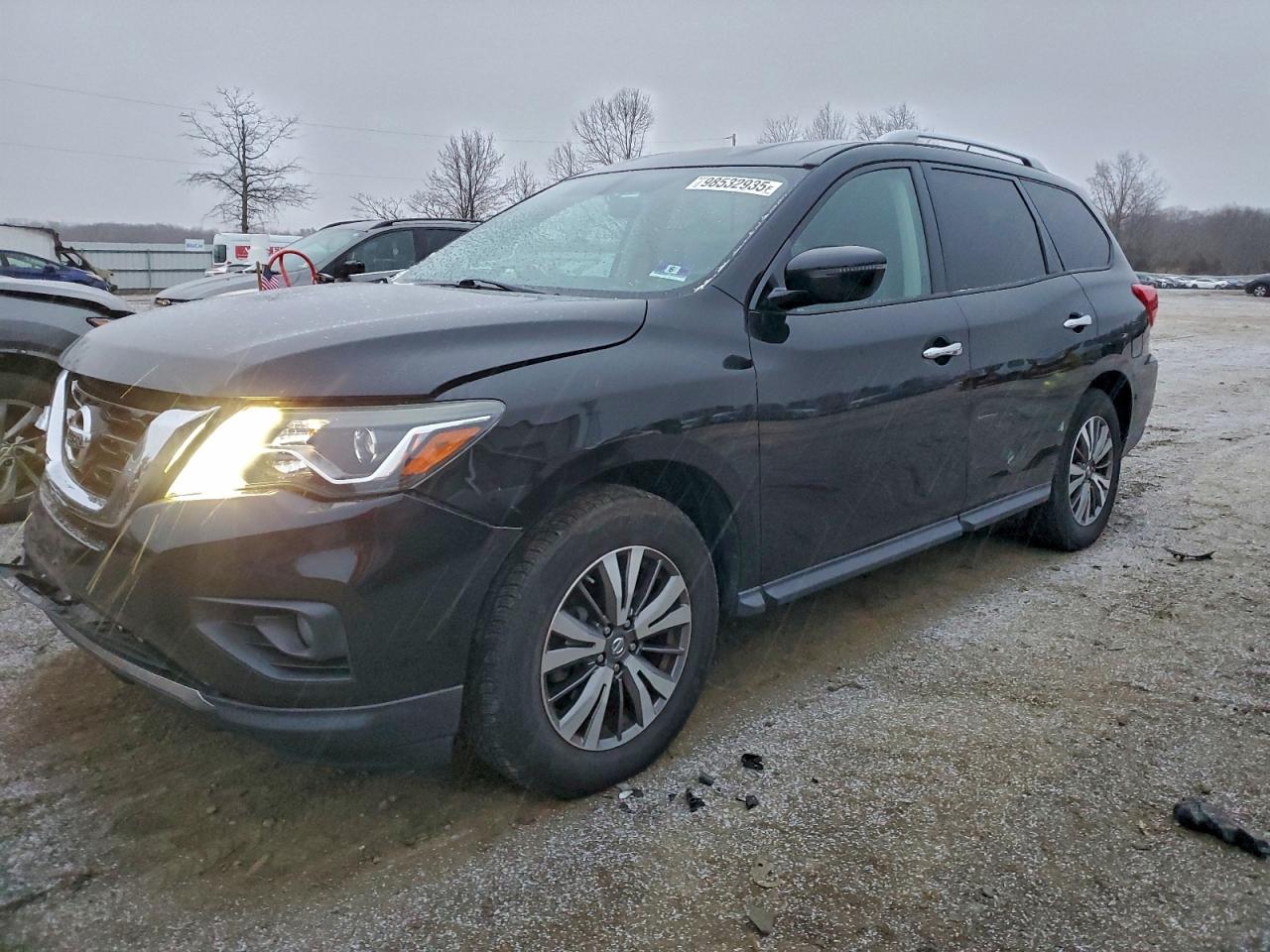 2017 NISSAN PATHFINDER