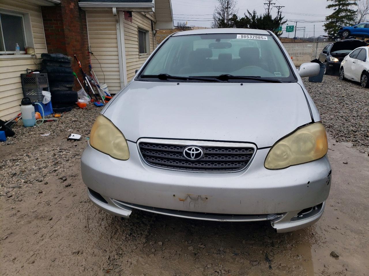 2005 TOYOTA COROLLA CE photo 5