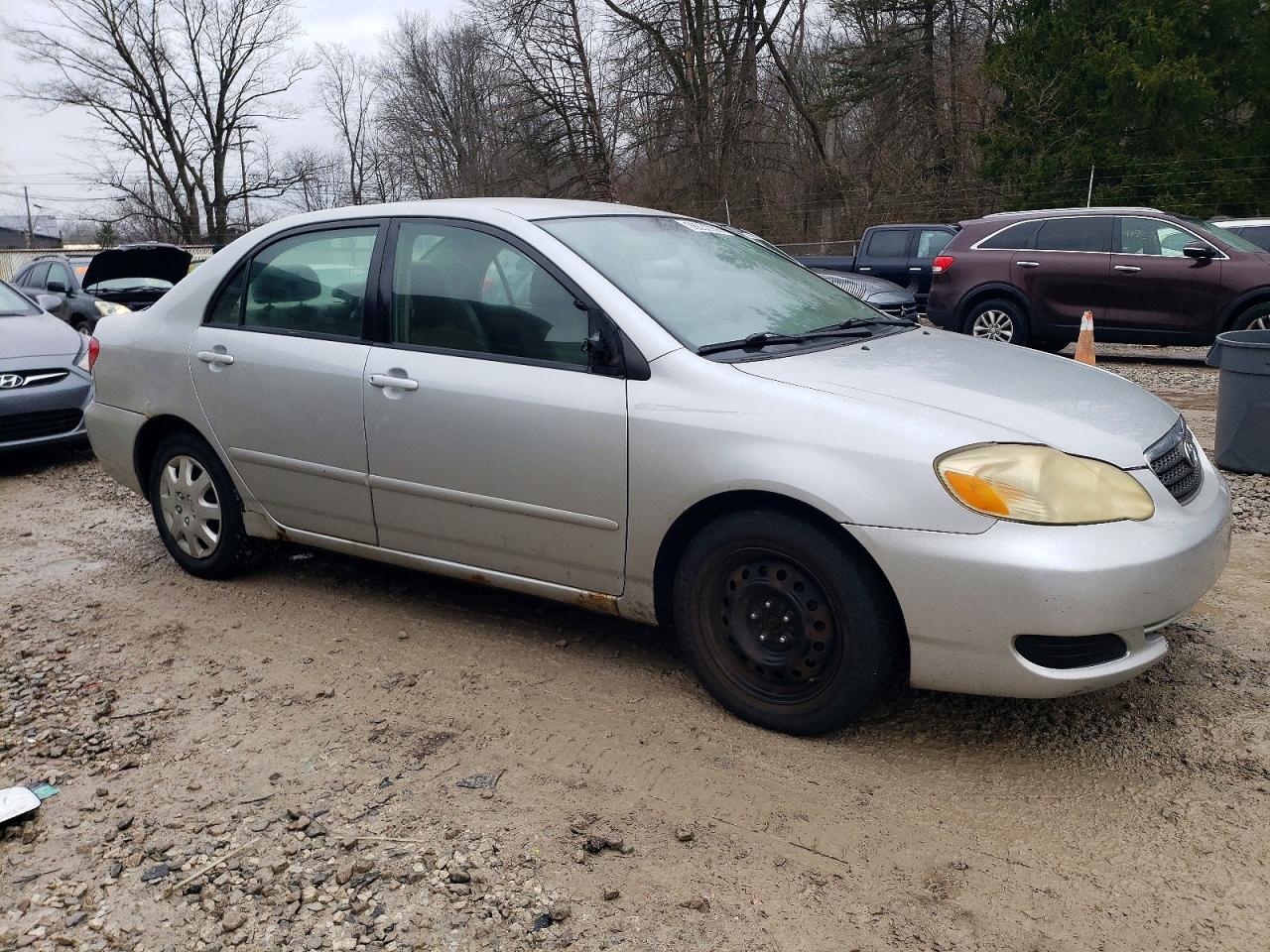 2005 TOYOTA COROLLA CE photo 4