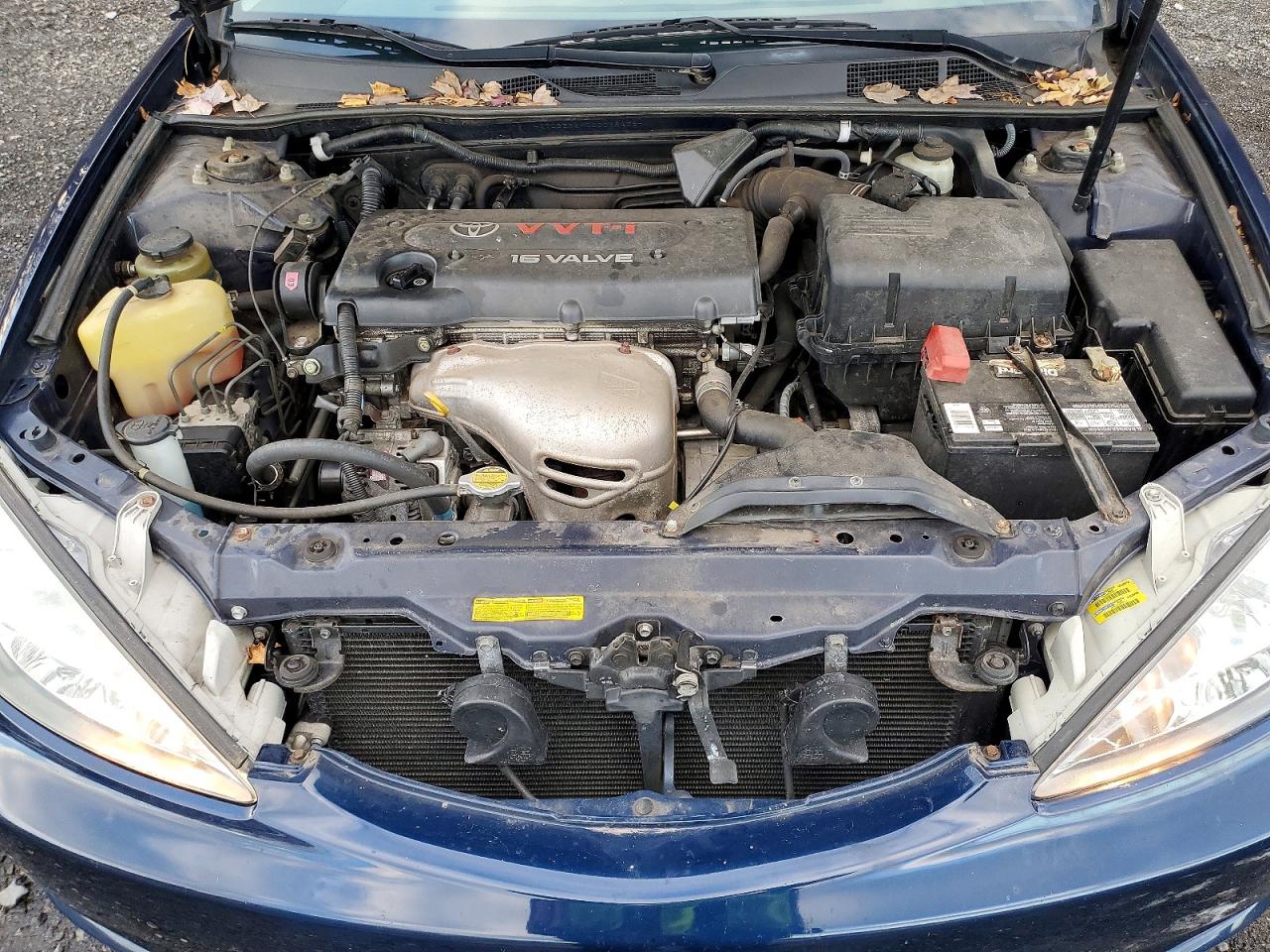2002 TOYOTA CAMRY LE photo 11