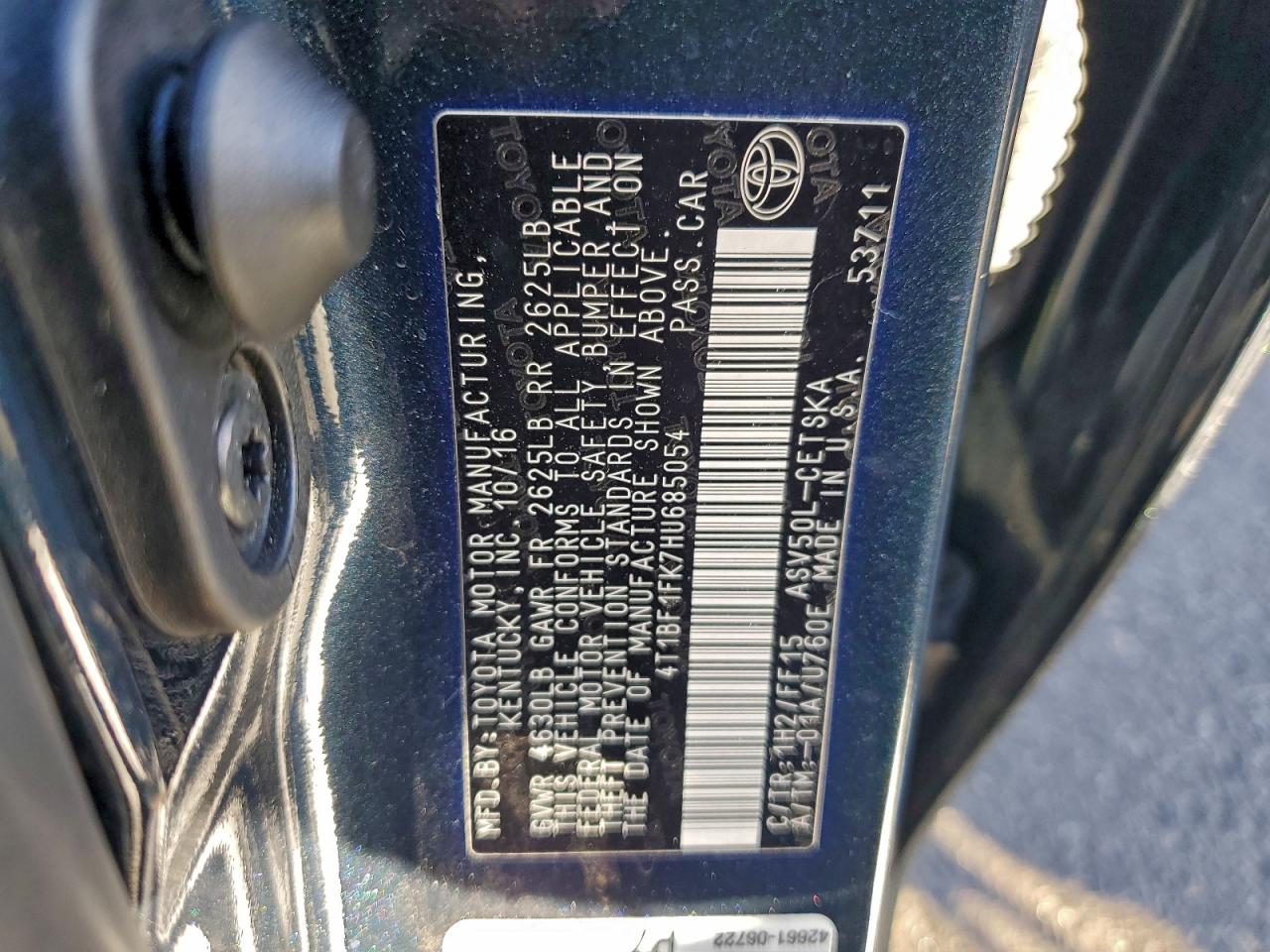 2017 TOYOTA CAMRY LE photo 12