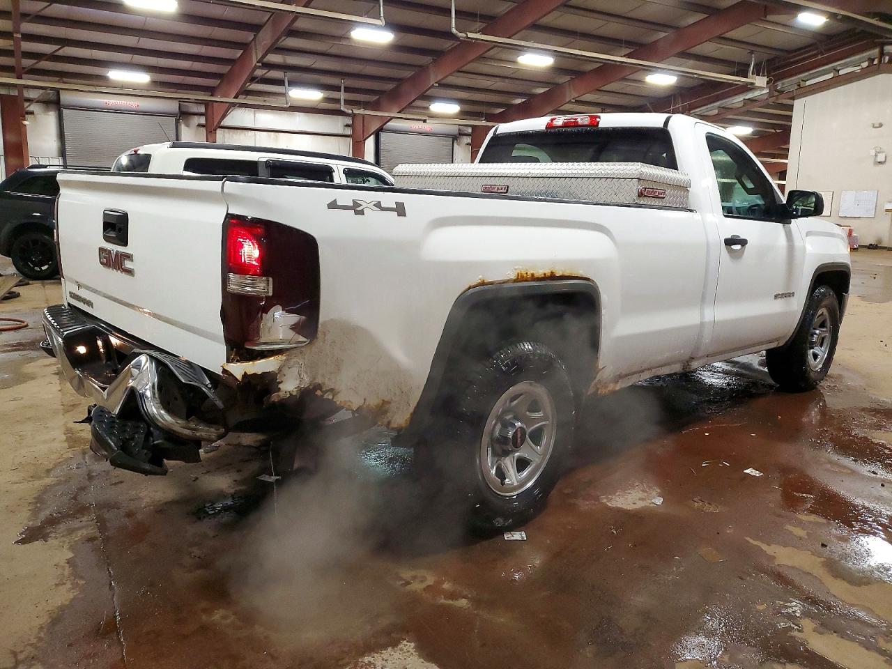 2014 GMC SIERRA K1500 photo 3