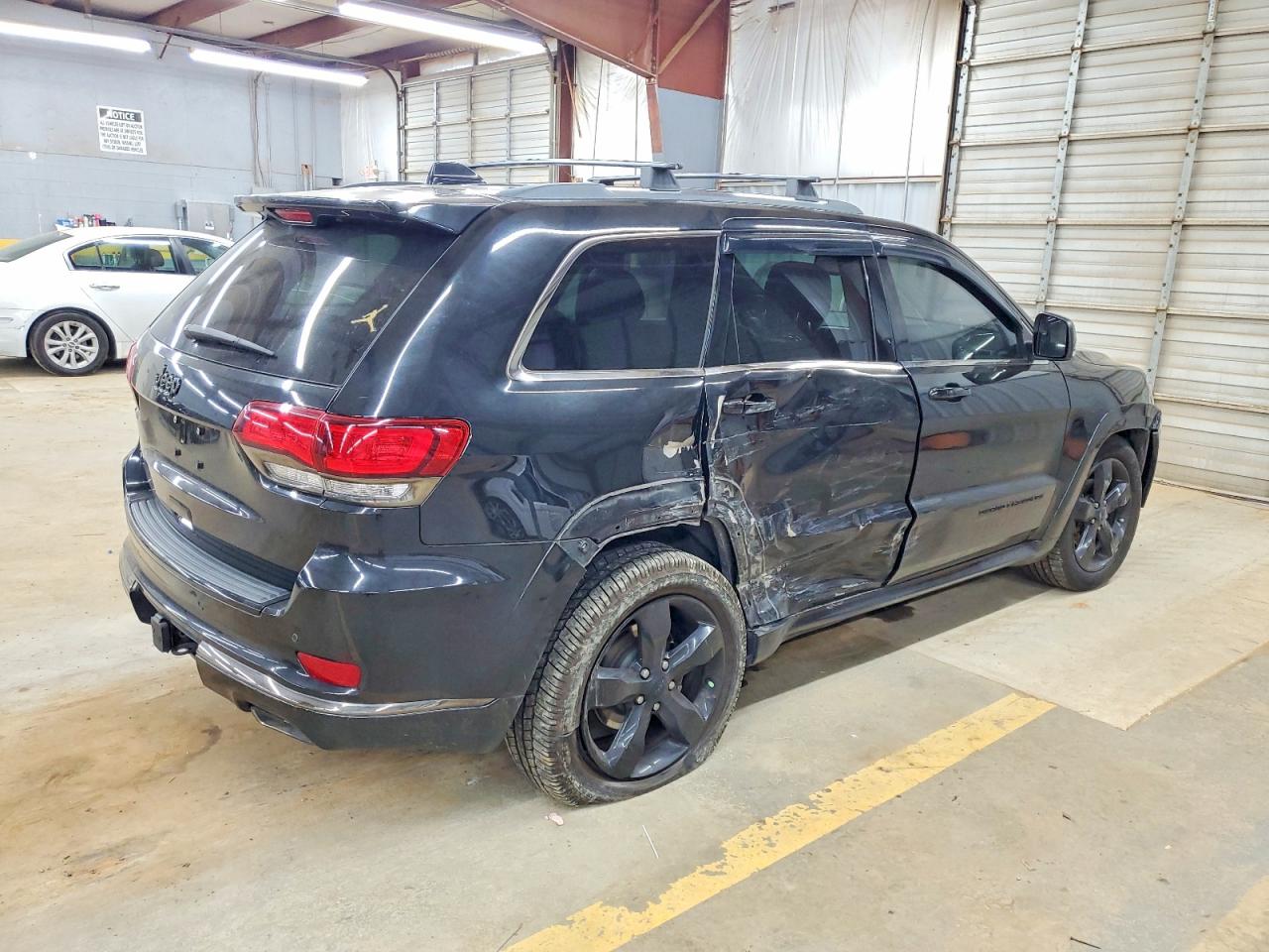 2015 JEEP GRAND CHEROKEE OVERLAND photo 3