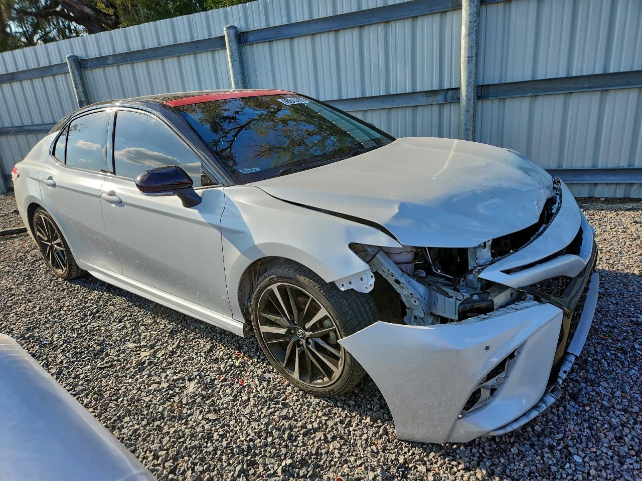 2018 TOYOTA CAMRY XSE photo 4