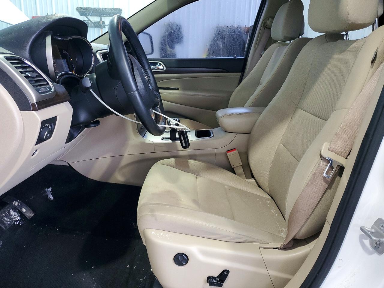 2014 JEEP GRAND CHEROKEE LAREDO photo 7