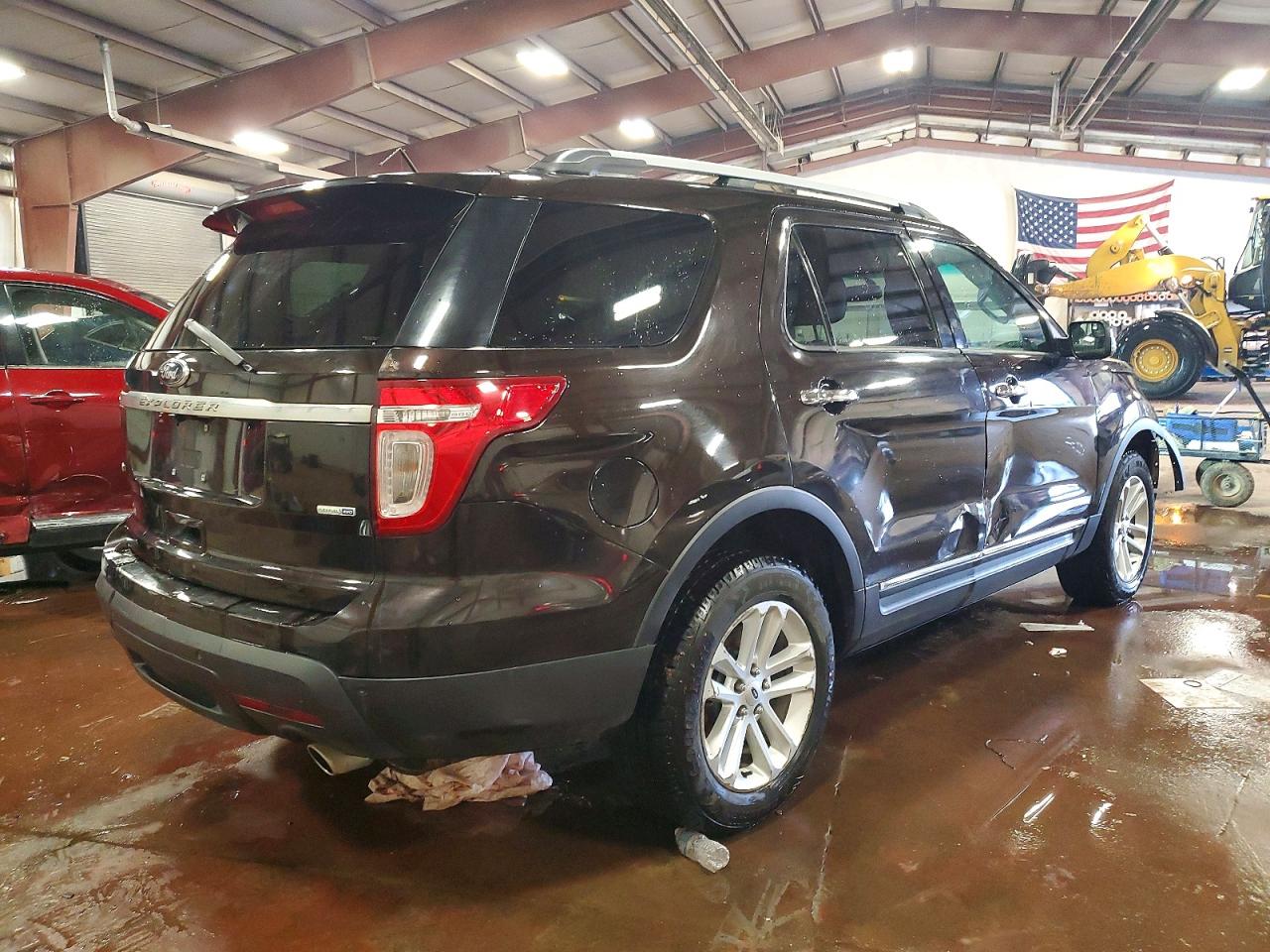 2013 FORD EXPLORER XLT photo 3