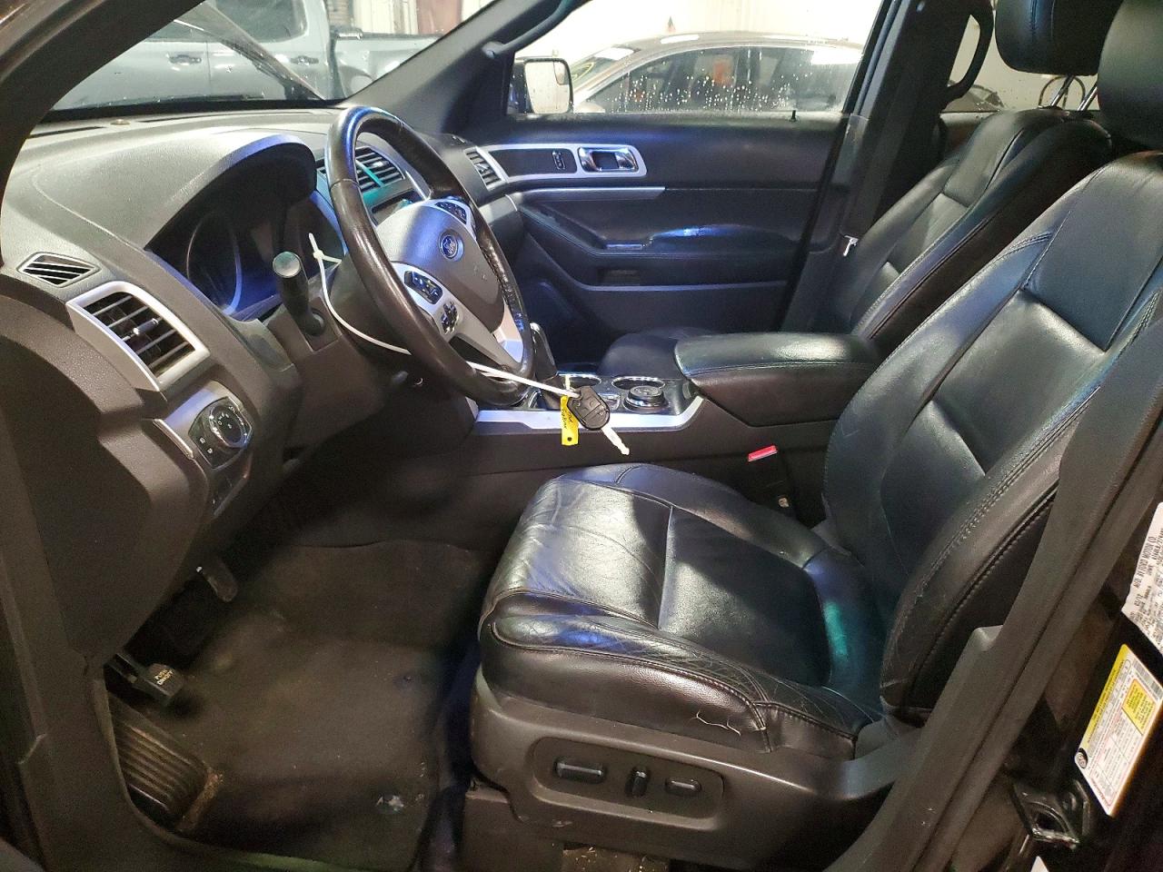 2013 FORD EXPLORER XLT photo 7