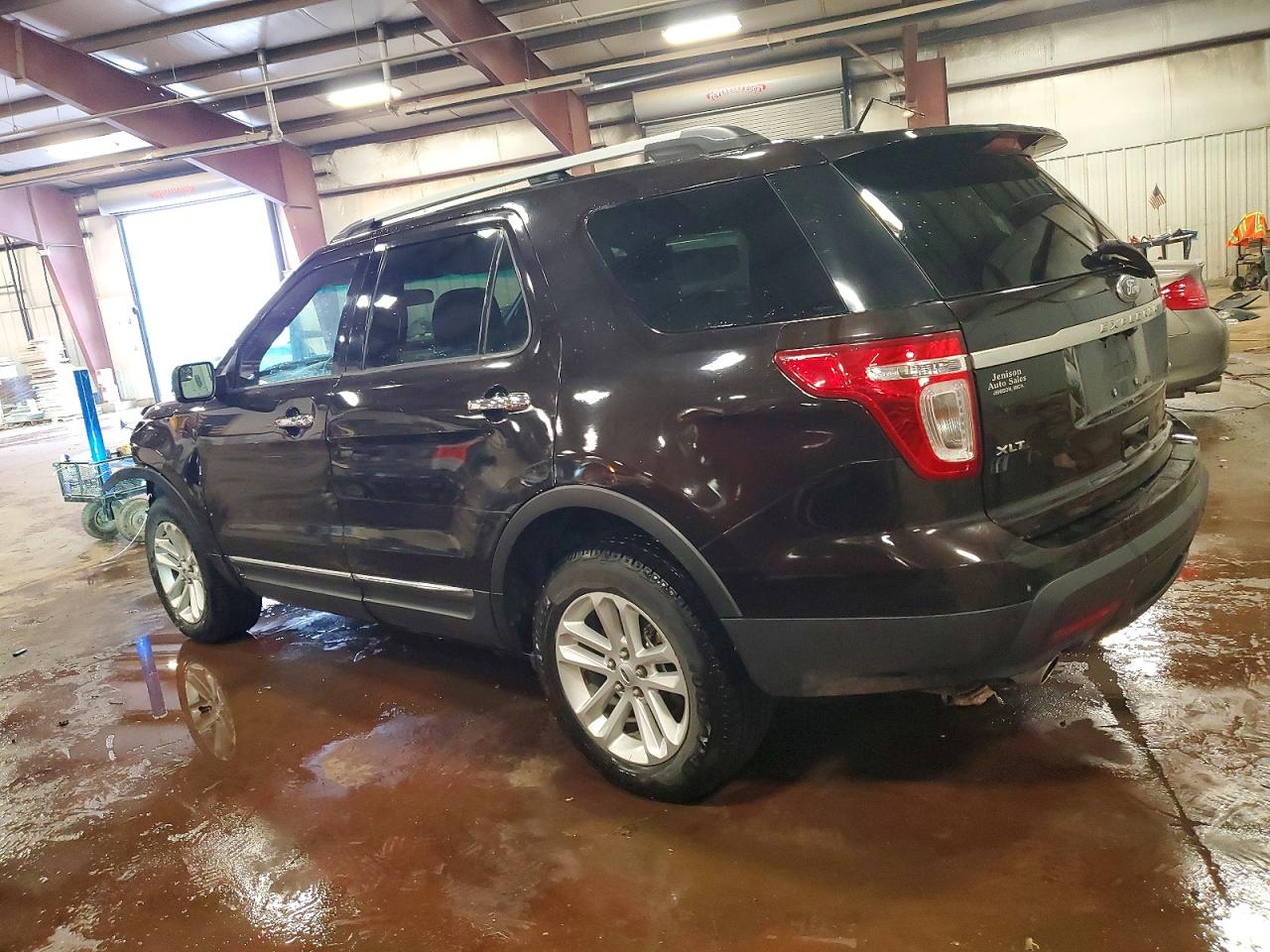 2013 FORD EXPLORER XLT photo 2