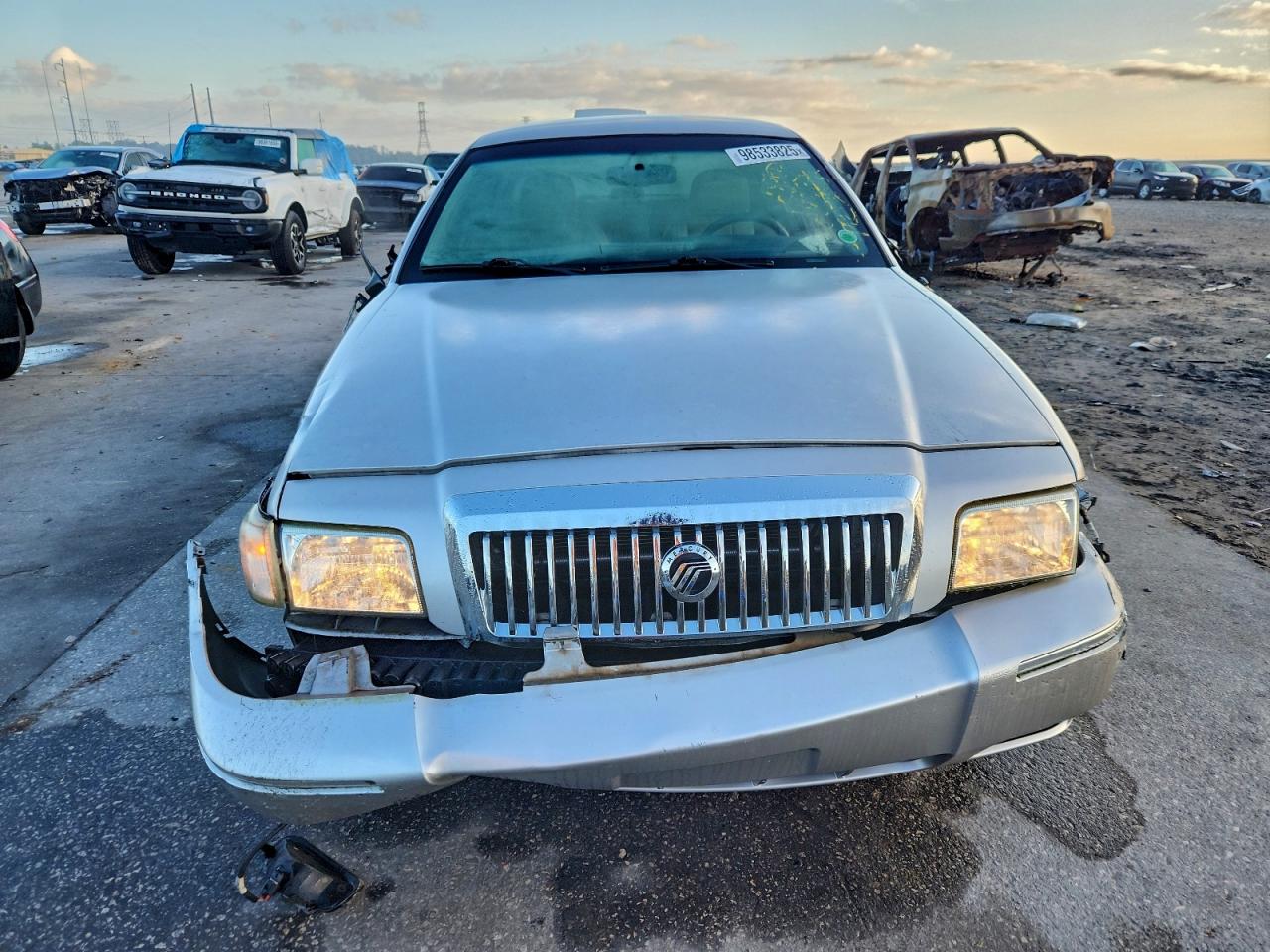 2009 MERCURY GRAND MARQUIS LS photo 5