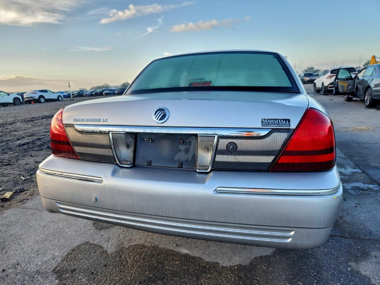 2009 MERCURY GRAND MARQUIS LS photo 6