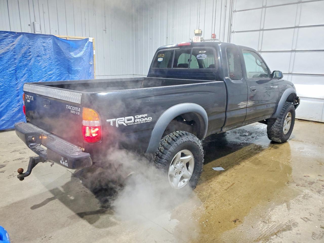2002 TOYOTA TACOMA XTRACAB photo 3