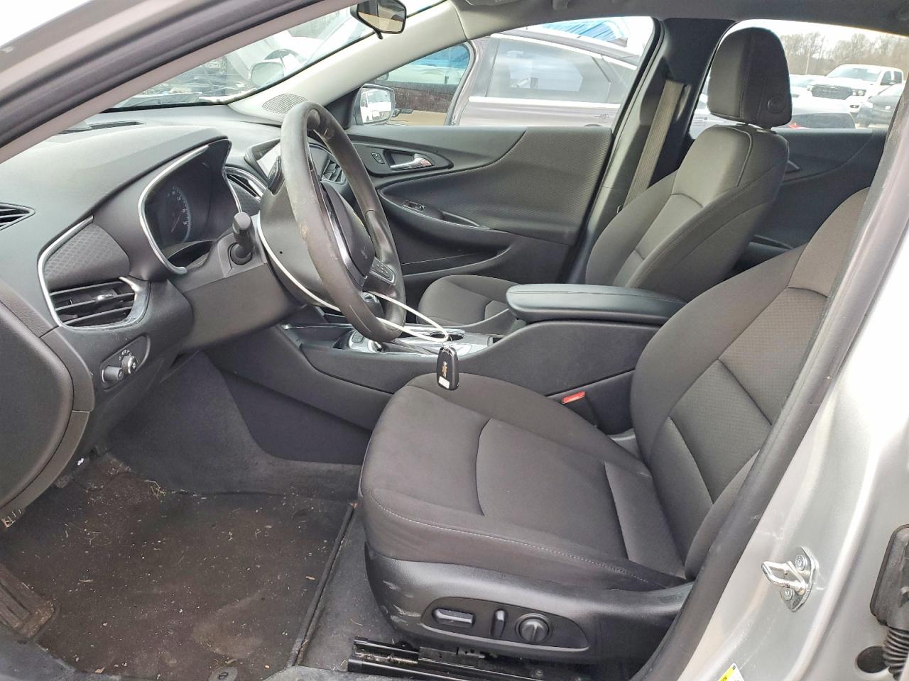 2020 CHEVROLET MALIBU LT photo 7